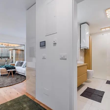 Apartment Alps2sea With Private Sauna Bovec